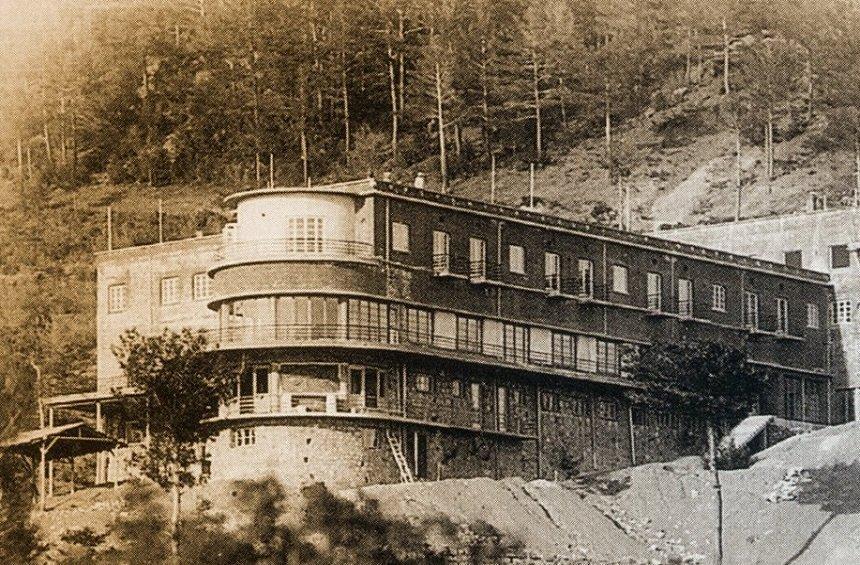 forest park retro 1930s allaboutlimassol