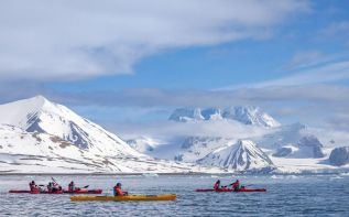 Exploring the Arctic: A Journey to the Edge of the World