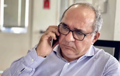 Официальный представитель правительства Яннис Антониу. Фото cyprus-mail.com