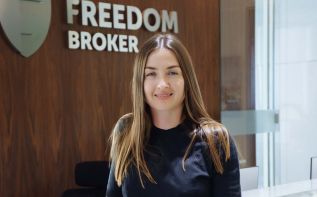 Ольга Милько работает в финансовой сфере 18 лет, из них более десяти на руководящих позициях. Во Freedom Finance Europe — с 2017 года. Сначала возглавляла финансовый департамент, затем — департамент Compliance &amp; AML, а сейчас — директор по развитию бизнеса. На Кипре живет с 2009 года. 