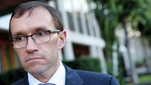 Эйде призывает возобновить переговоры до лета