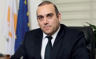 Яннис Карусос: «Министр должен быть примером»