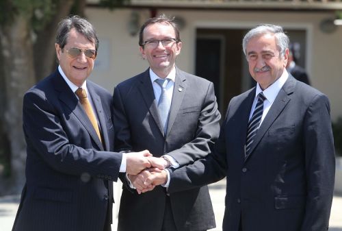 Лидеры Кипра вновь встретятся после летнего перерыва