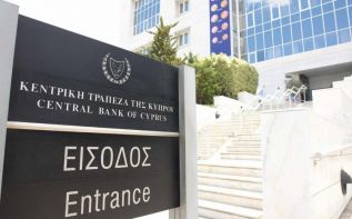 Достаточность капитала банков Кипра улучшается