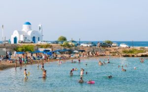 Как сохранить успех кипрского туризма?