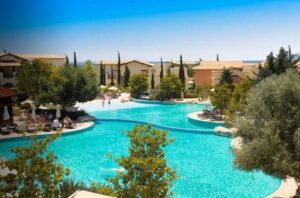 Bank of Cyprus продал долю в Aphrodite Hills на сумму 90 млн евро