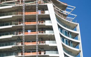Продажи недвижимости увеличились на треть