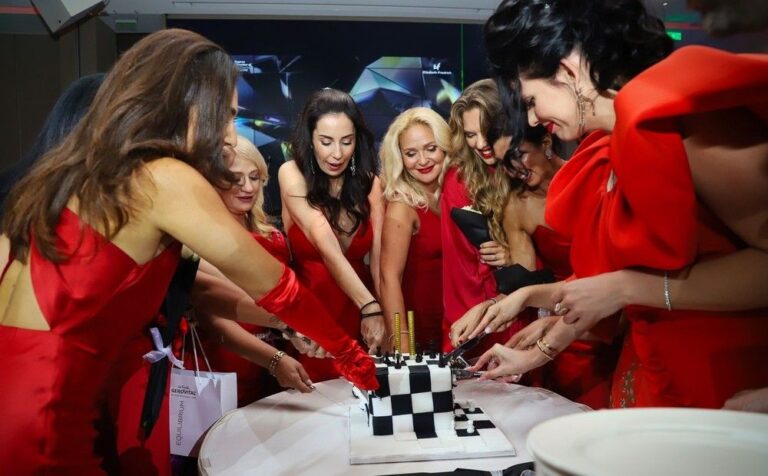 The 5th  Red Diamond International Businesswoman Awards ceremony was held at the Four Seasons Hotel on 31st of October