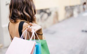 Минторговли будет бороться с фальшивыми скидками