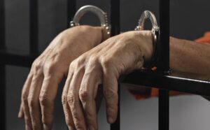 Арест и содержание под стражей: права и правила