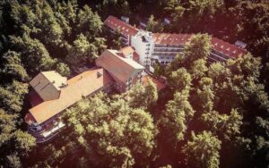 Новый владелец перестроит гостиницу Forest Park