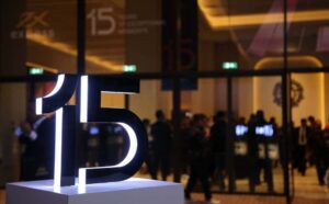 С Кипра по всему миру: 15 лет невероятных моментов Exness