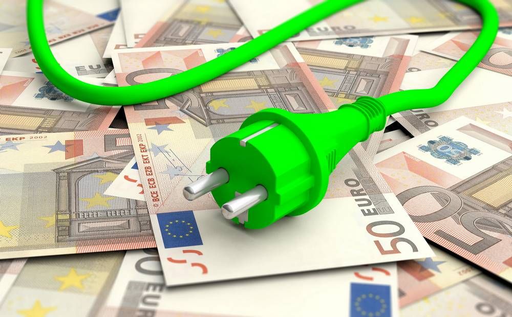 Свободный рынок электроэнергии заработал, но цены не снижаются