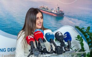 Количество судов под кипрским флагом растет