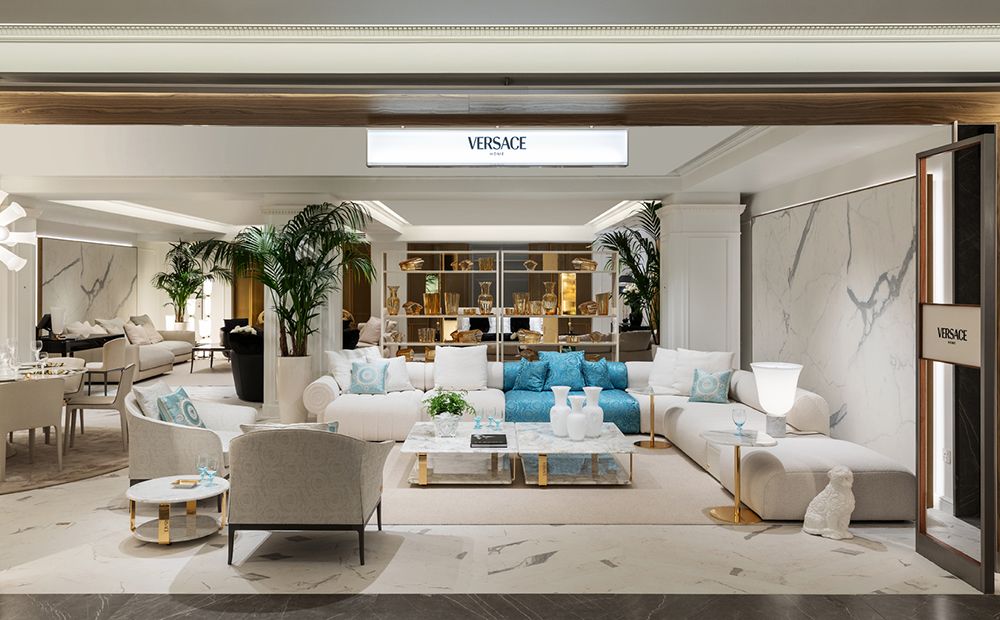В Exclusive by Andreotti появился Versace Home