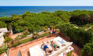 Лоренцо Джаннуцци: «В Forte Village и Palazzo Fiuggi мы заботимся о каждой мелочи»