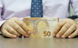 Потребительские кредиты: давать или не давать?